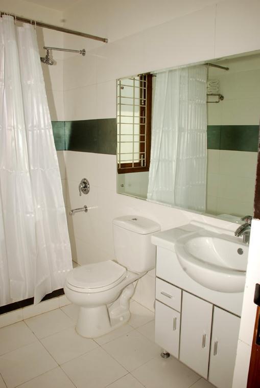 مبيت وإفطار نيودلهي East End Retreat الغرفة الصورة