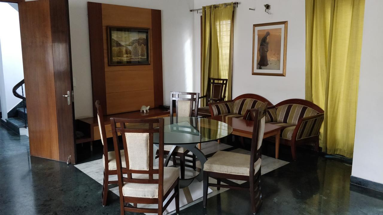 مبيت وإفطار نيودلهي East End Retreat المظهر الخارجي الصورة