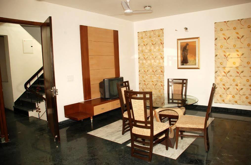 مبيت وإفطار نيودلهي East End Retreat المظهر الخارجي الصورة
